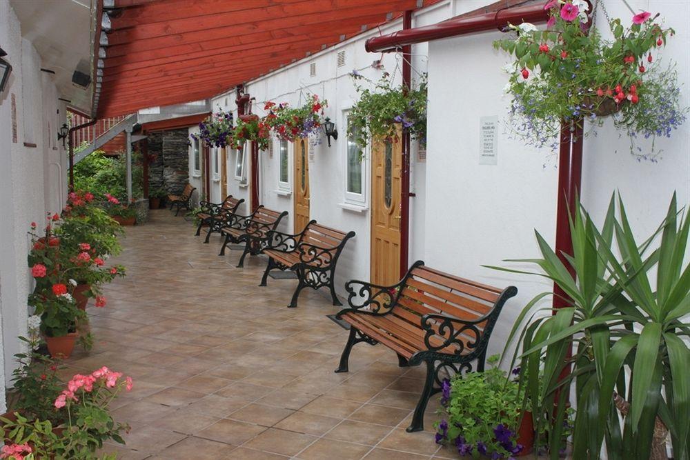 Royal Sportsman Hotel Porthmadog Exterior foto